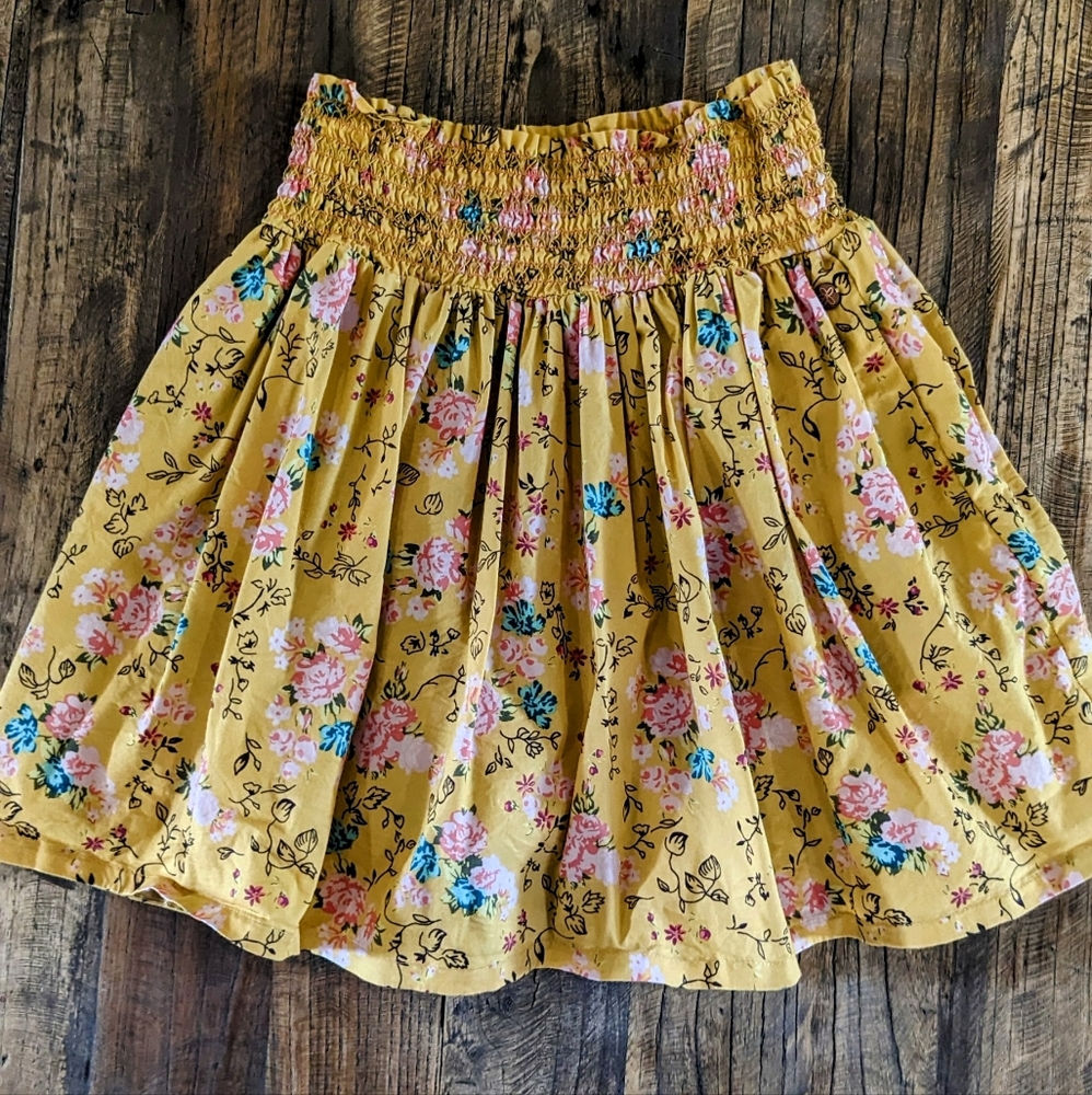 Matilda Jane 435, yellow floral skirt, size 10